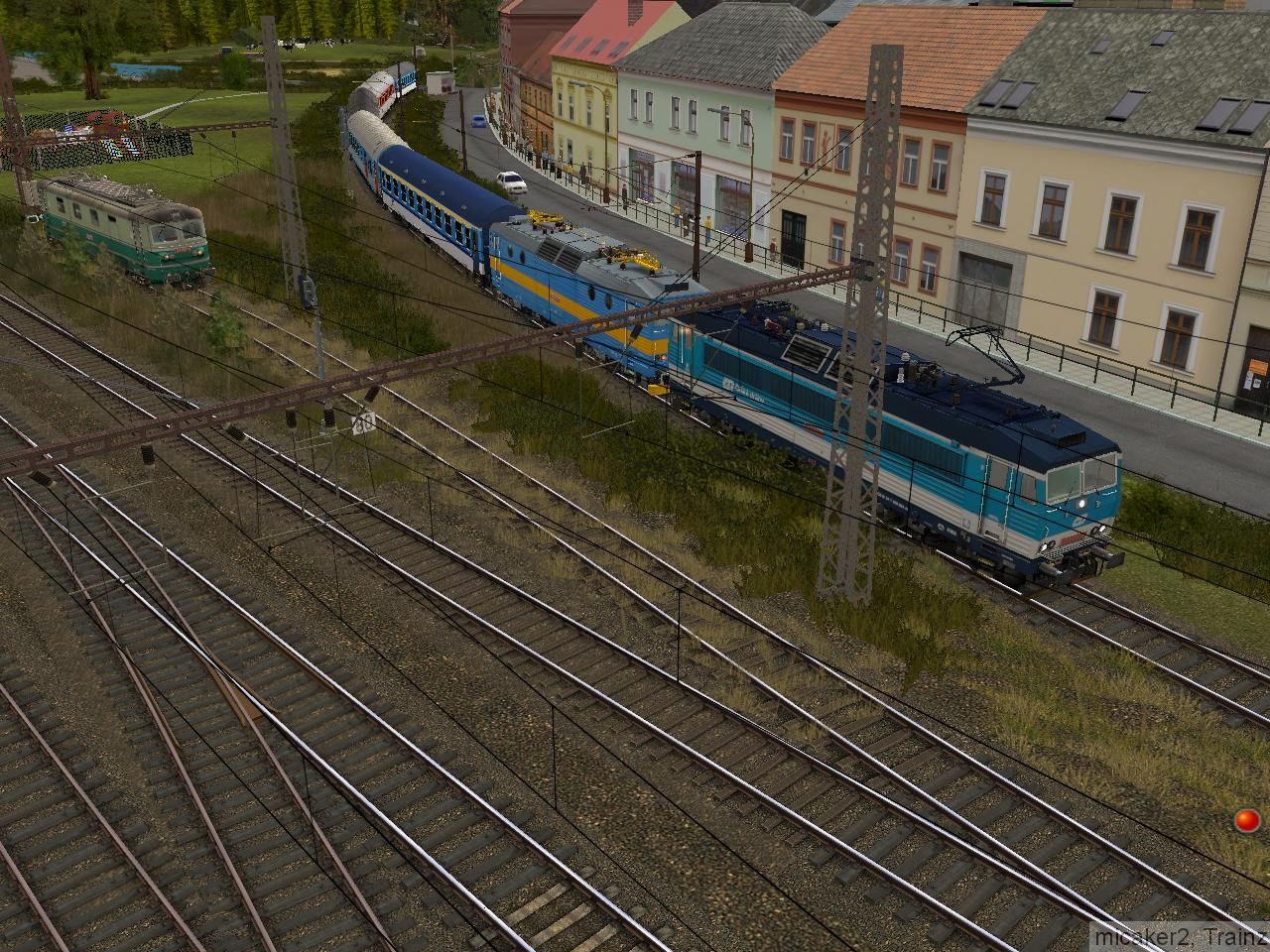 Tři mašiny a jeden vlak :)